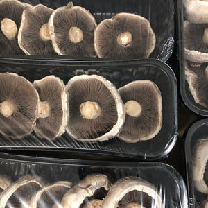 Punnet of Flat Mushrooms (approx five per pack)